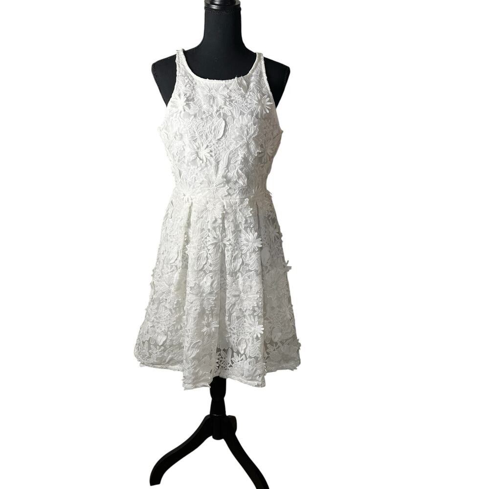 White Floral Lace Fit & Flare Dress Sleeveless Textured 3D Applique Size M